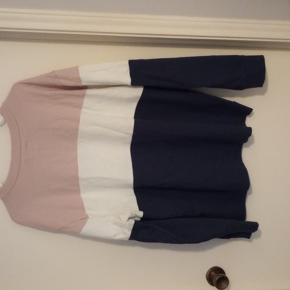 3-Color Sweater - Picture 2 of 2